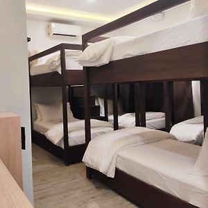 Dormitory Room Mixed
